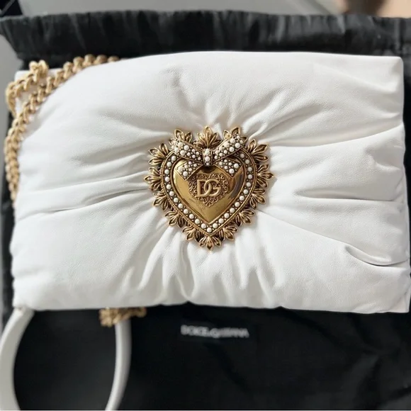 NWT Authentic Dolce & Gabbana Devotion White Leather Heart Bag Gold Chain Pearl - Picture 5 of 14